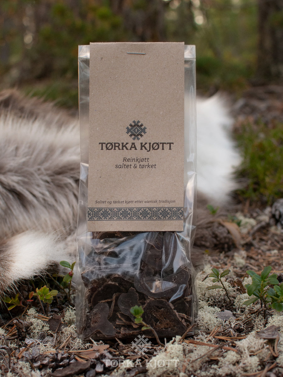 Tørkakjøtt av rein, 100 g pakket i lufttett pose med etikett.